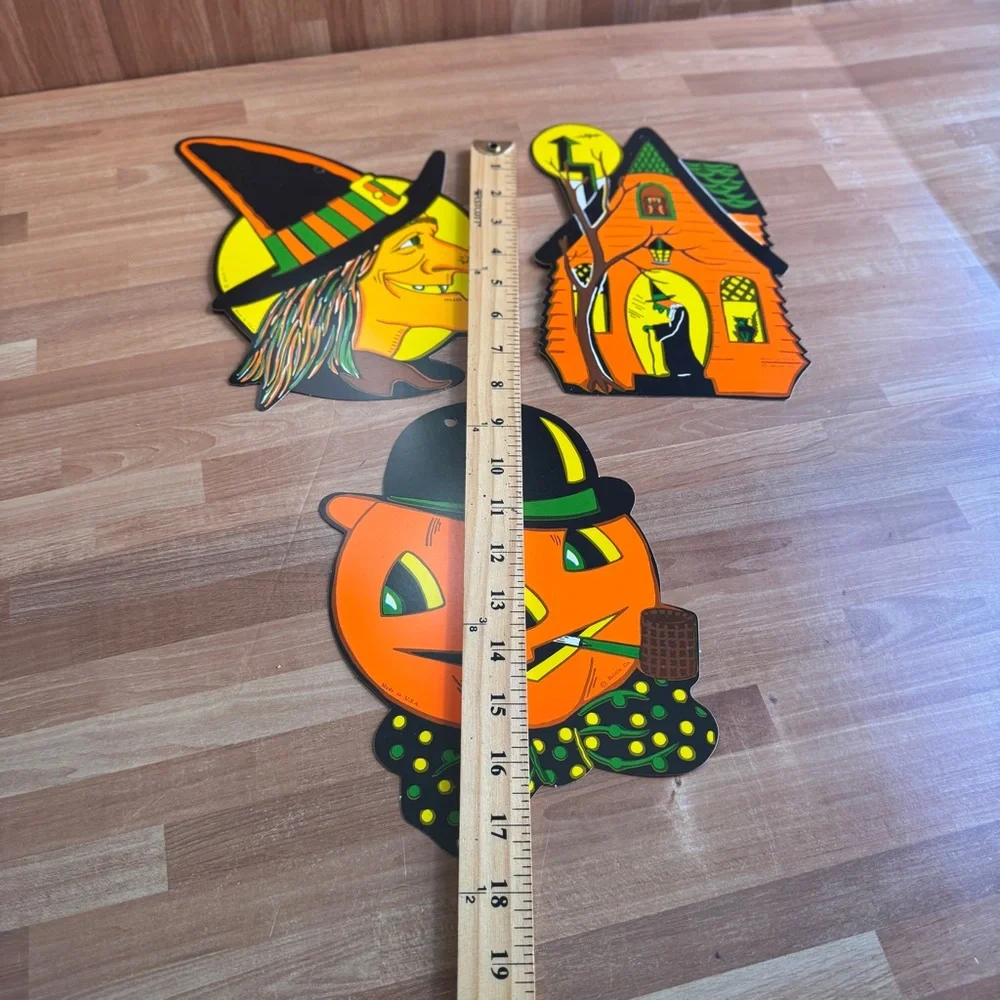 Vintage Halloween decorations - Picture 3 of 4